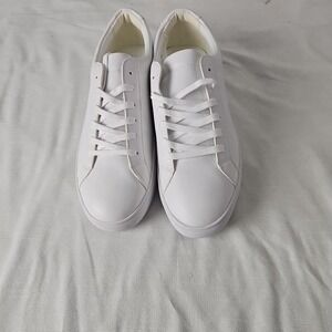 CLSC Worldwide Mens White Synthetic Leather Low Top Sneakers US 9.5 EU 42.5